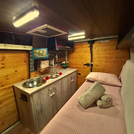 Camper Van Ibiza 1
