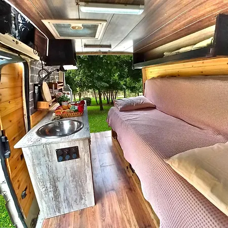 Camper Van Ibiza 1 Campingplatz *